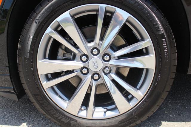 new 2025 Cadillac XT6 car, priced at $53,886