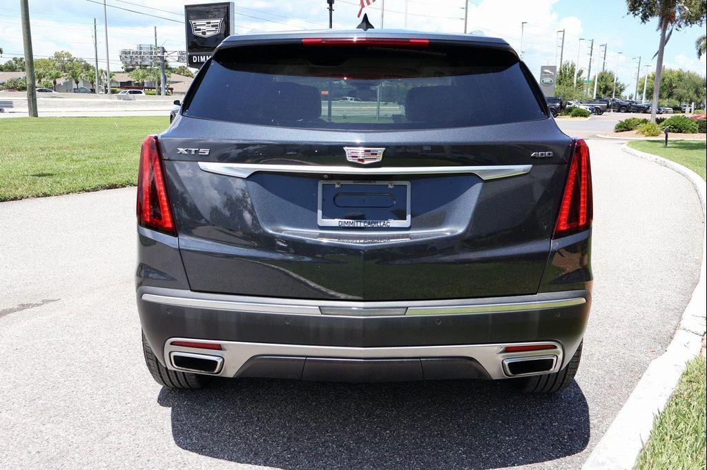 used 2021 Cadillac XT5 car, priced at $31,599