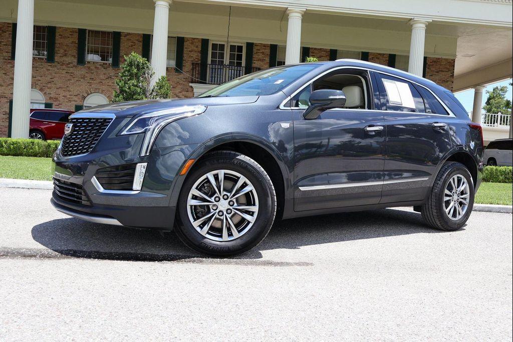 used 2021 Cadillac XT5 car, priced at $31,599