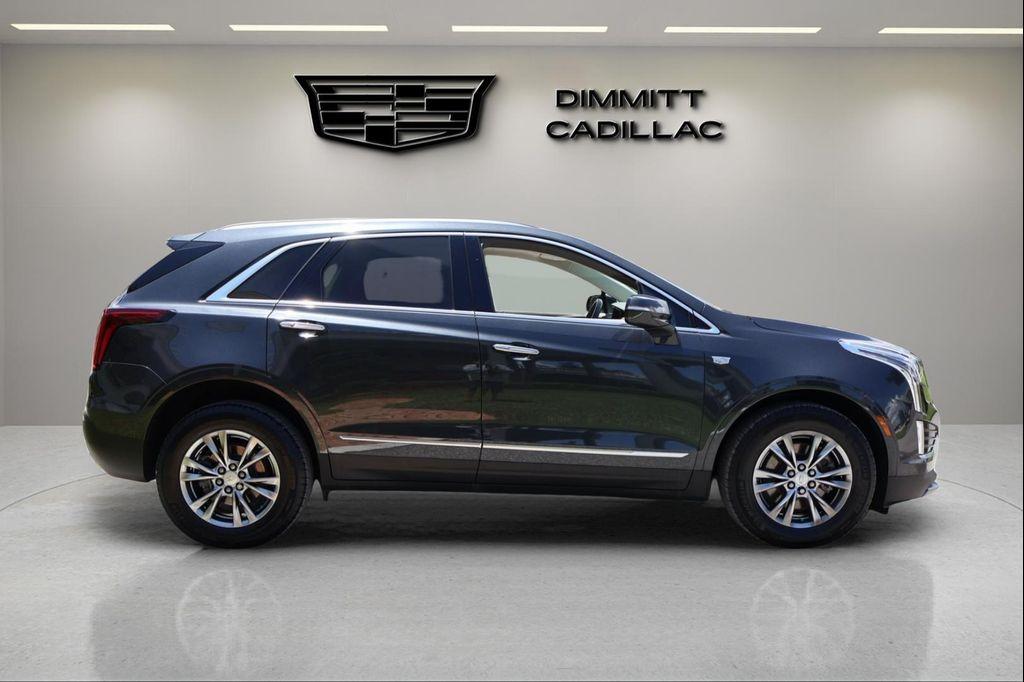 used 2021 Cadillac XT5 car, priced at $30,646
