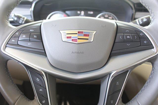 used 2021 Cadillac XT5 car, priced at $31,998