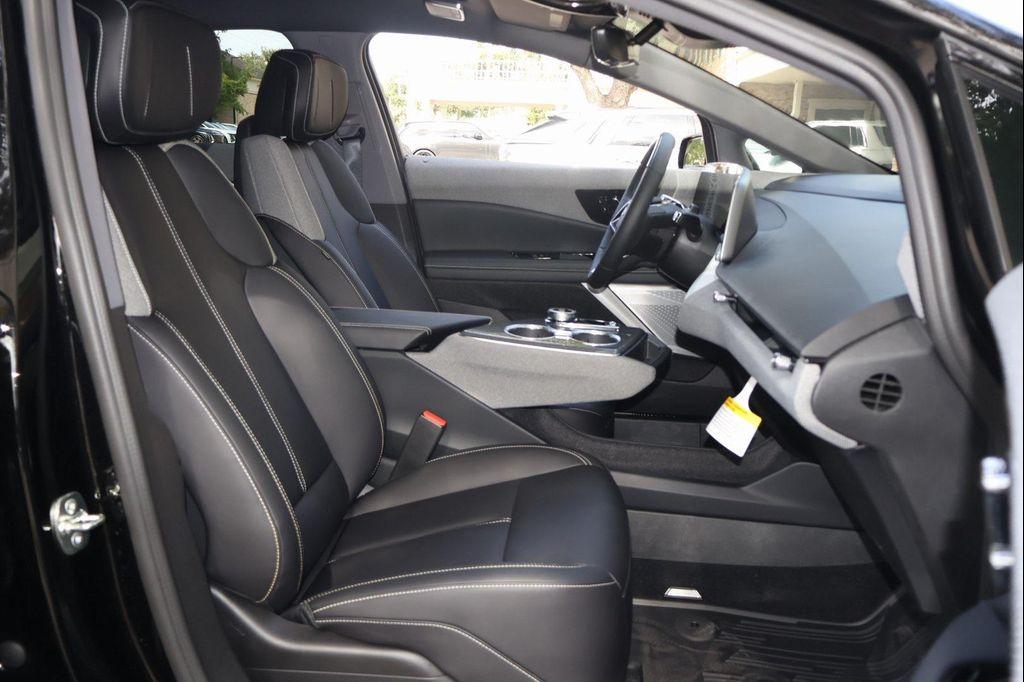 new 2025 Cadillac OPTIQ car, priced at $53,801