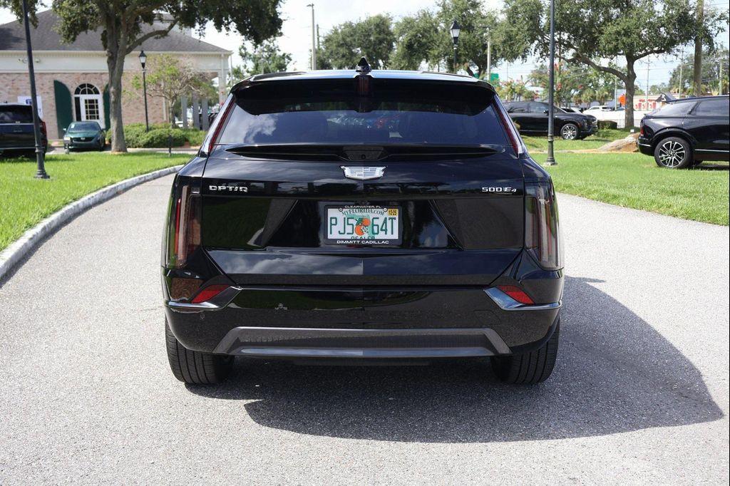 new 2025 Cadillac OPTIQ car, priced at $53,801