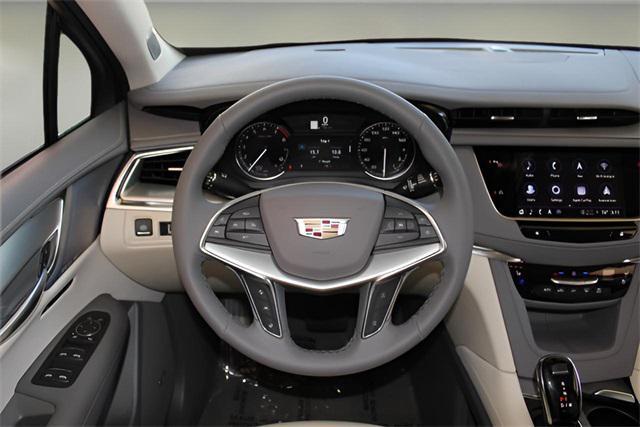 new 2025 Cadillac XT5 car, priced at $53,915