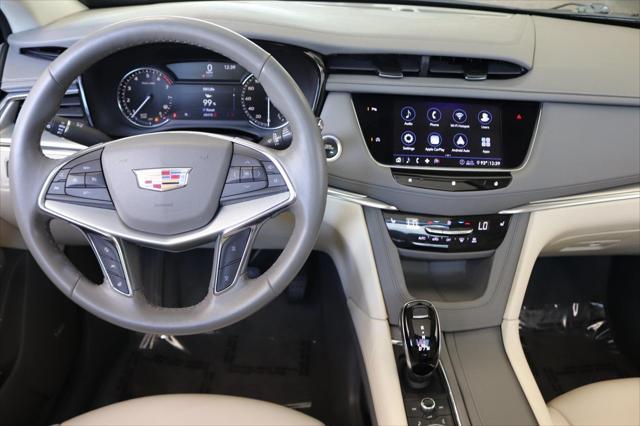 used 2020 Cadillac XT5 car, priced at $22,272