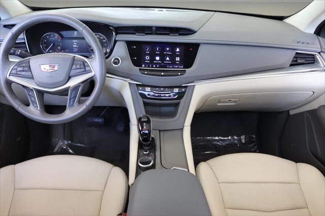 used 2020 Cadillac XT5 car, priced at $22,272