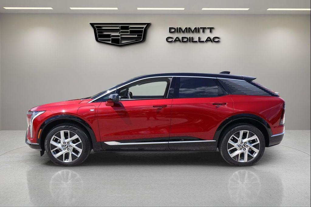 new 2025 Cadillac OPTIQ car, priced at $54,529