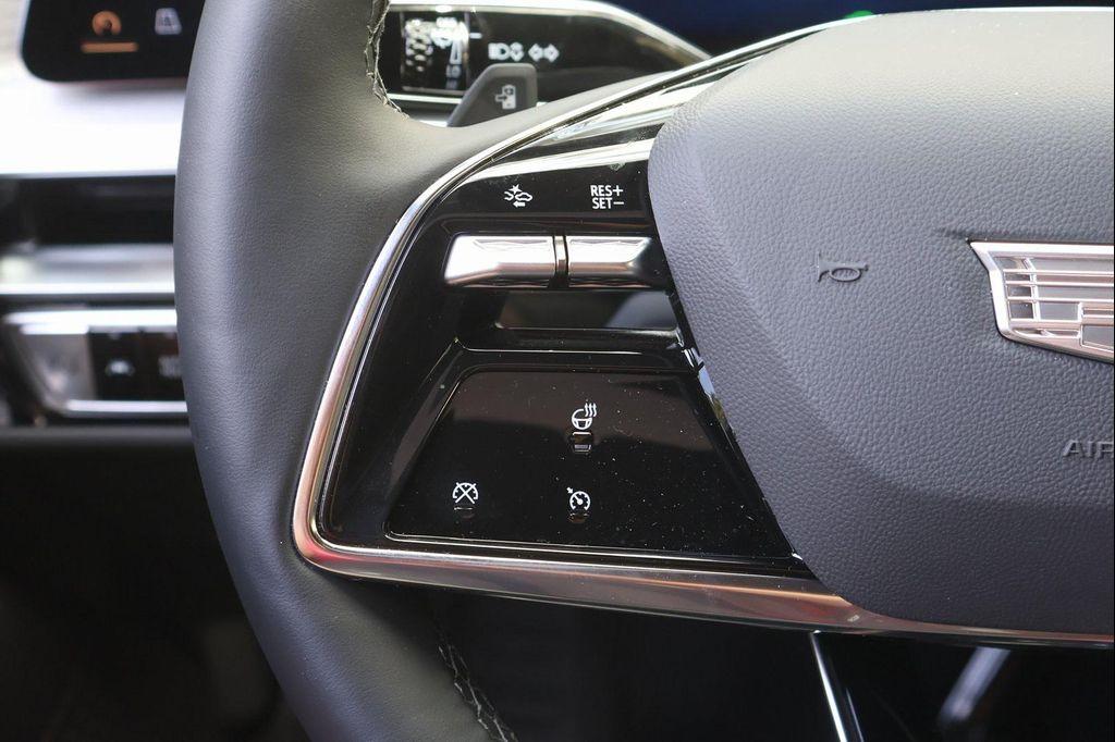 new 2025 Cadillac LYRIQ car, priced at $61,646