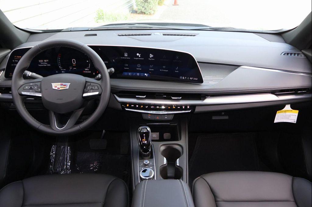 new 2025 Cadillac XT4 car, priced at $40,820