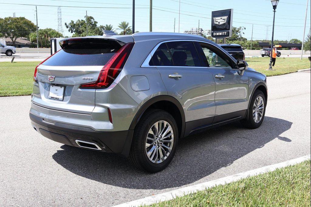 new 2025 Cadillac XT4 car, priced at $40,820
