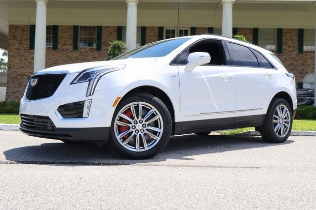 new 2024 Cadillac XT5 car, priced at $60,690