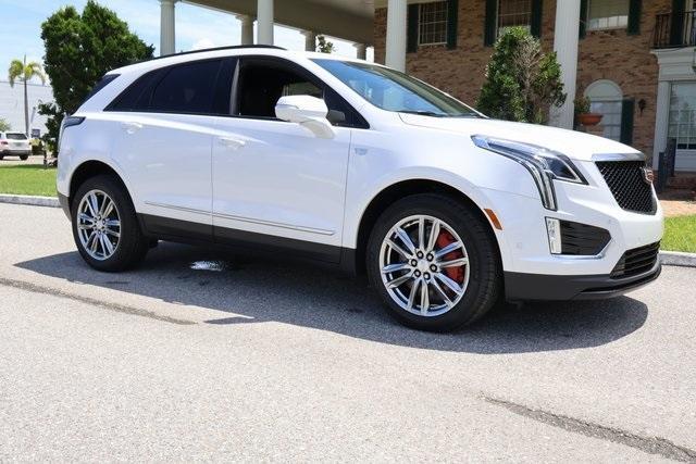 new 2024 Cadillac XT5 car, priced at $60,690