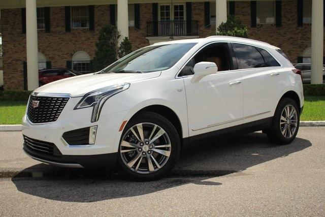 new 2024 Cadillac XT5 car, priced at $54,015