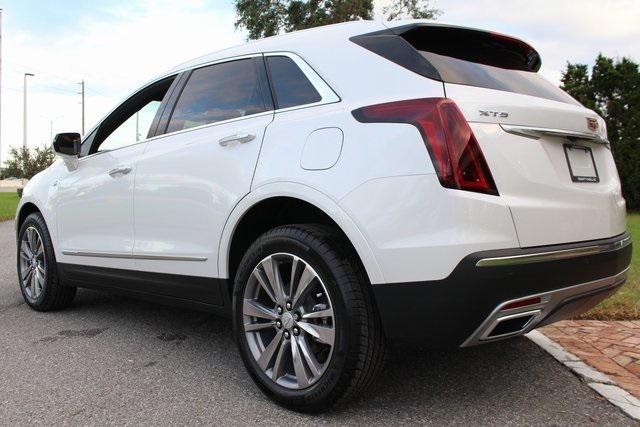 new 2025 Cadillac XT5 car, priced at $54,215