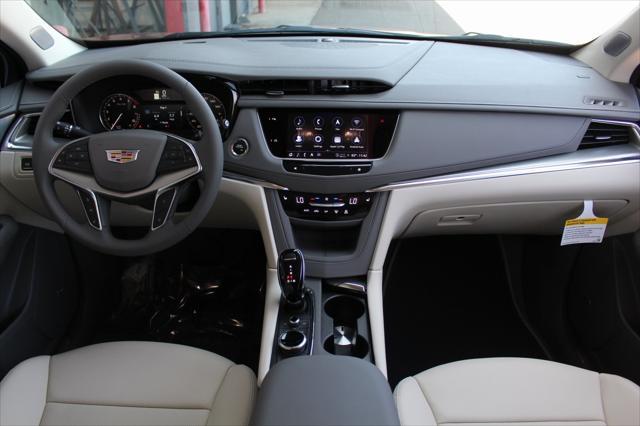 new 2025 Cadillac XT5 car, priced at $52,715