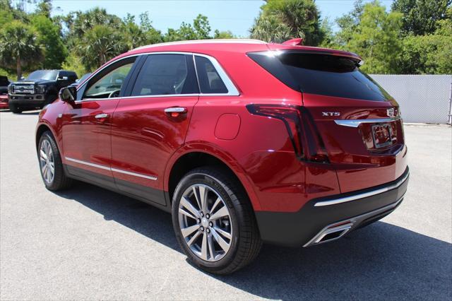 new 2025 Cadillac XT5 car, priced at $52,715