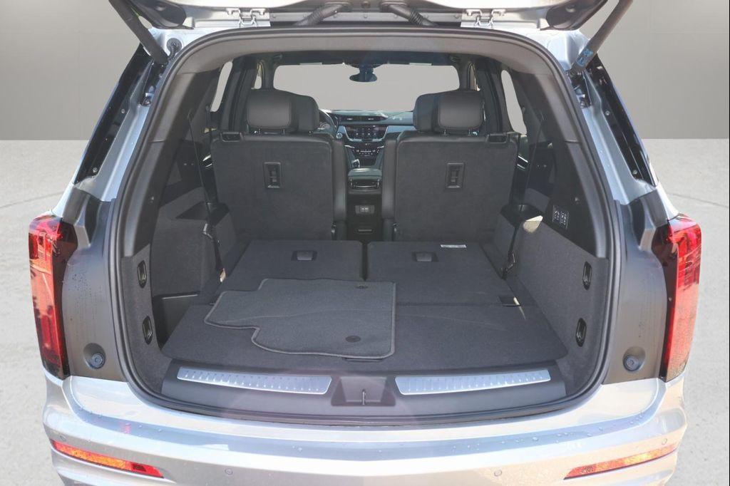 new 2025 Cadillac XT6 car, priced at $53,959