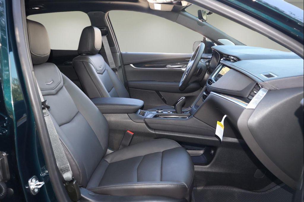 new 2026 Cadillac XT5 car, priced at $57,504