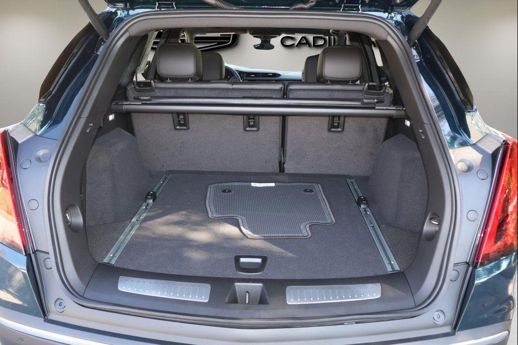 new 2026 Cadillac XT5 car, priced at $57,504