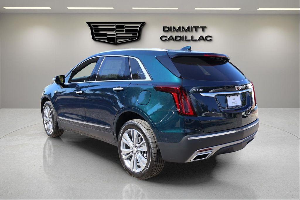 new 2026 Cadillac XT5 car, priced at $57,504