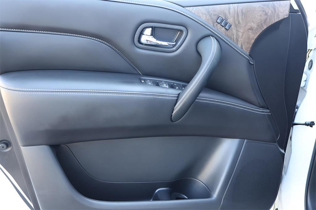 used 2023 INFINITI QX80 car, priced at $40,789