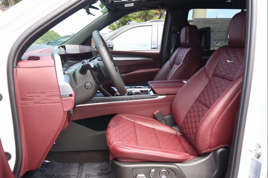 new 2025 Cadillac Escalade car, priced at $110,535