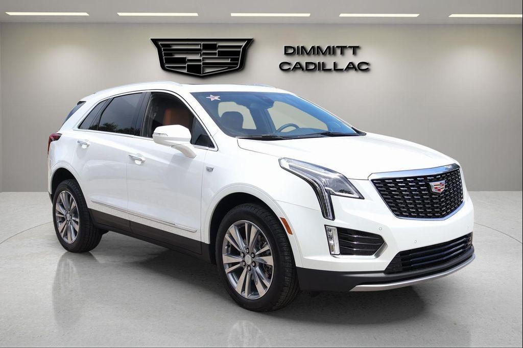 new 2025 Cadillac XT5 car, priced at $52,841