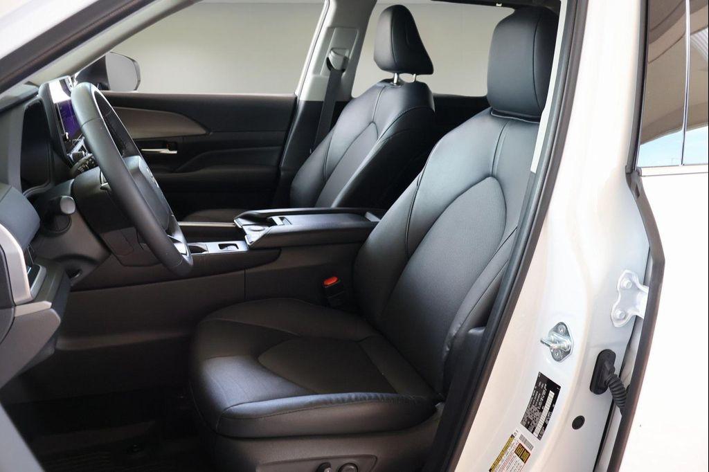 used 2024 Toyota Grand Highlander car, priced at $45,998