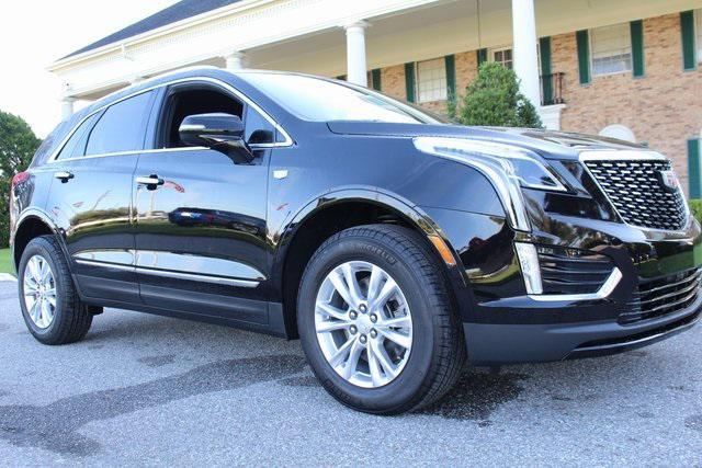 new 2025 Cadillac XT5 car, priced at $46,315