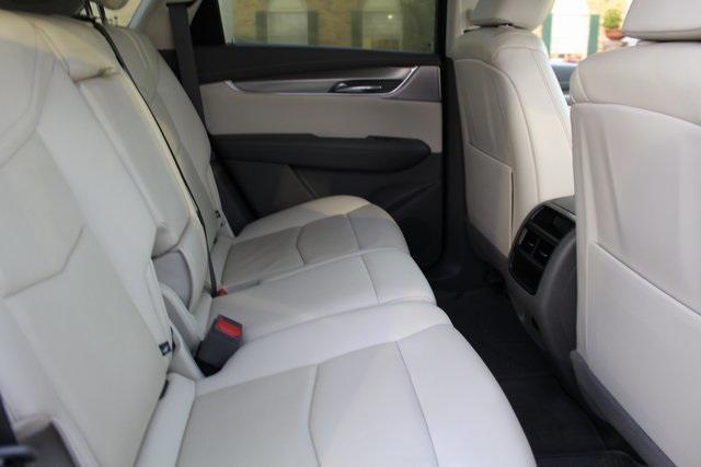 used 2021 Cadillac XT5 car, priced at $31,662