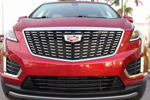 used 2021 Cadillac XT5 car, priced at $31,662