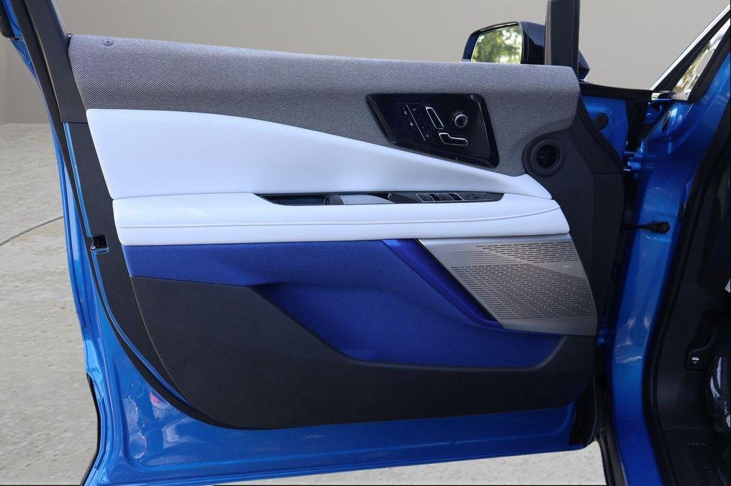 new 2025 Cadillac OPTIQ car, priced at $53,820