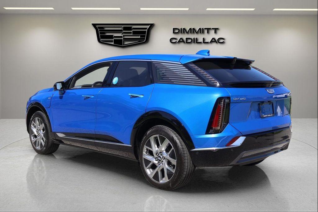 new 2025 Cadillac OPTIQ car, priced at $53,820