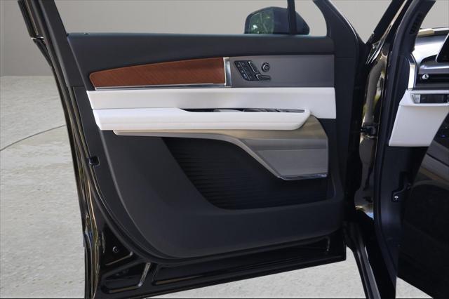 new 2026 Cadillac VISTIQ car, priced at $80,215