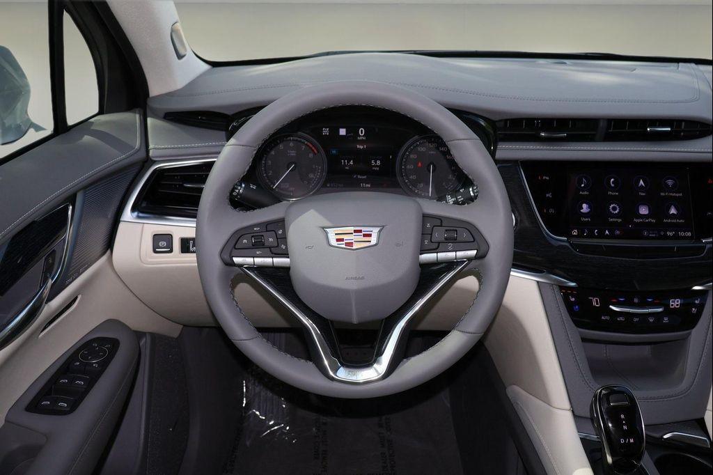 new 2025 Cadillac XT6 car, priced at $61,089