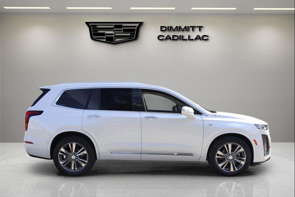 new 2025 Cadillac XT6 car, priced at $61,089
