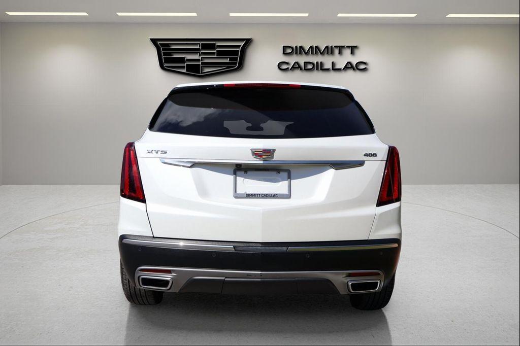 used 2025 Cadillac XT5 car, priced at $44,777