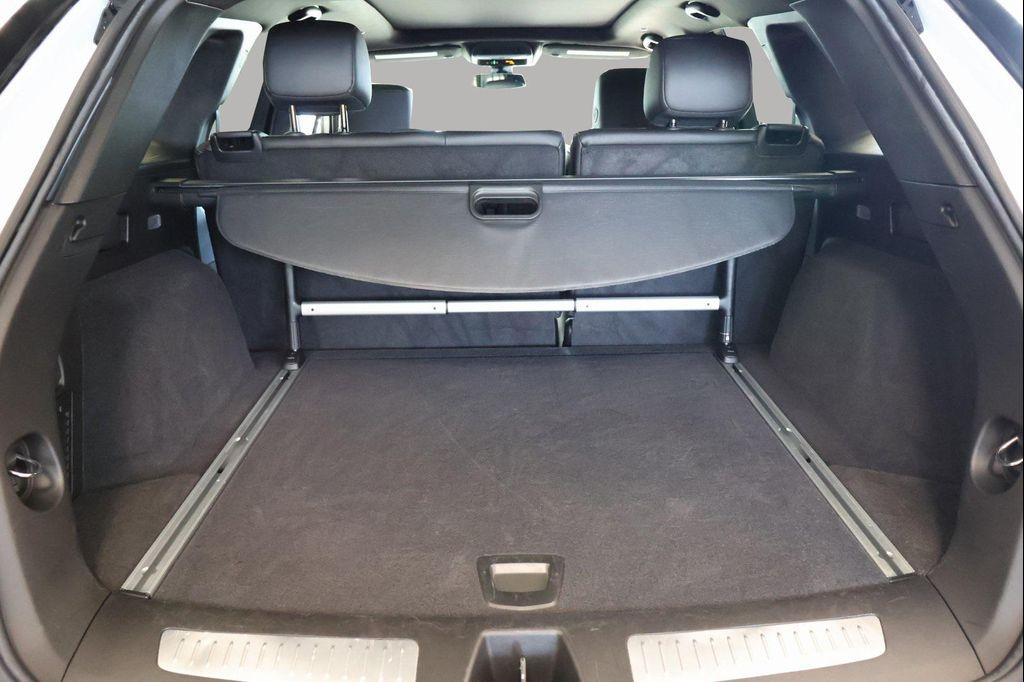 used 2025 Cadillac XT5 car, priced at $44,777