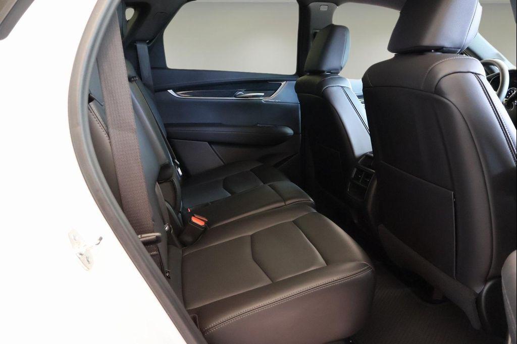 used 2025 Cadillac XT5 car, priced at $44,777