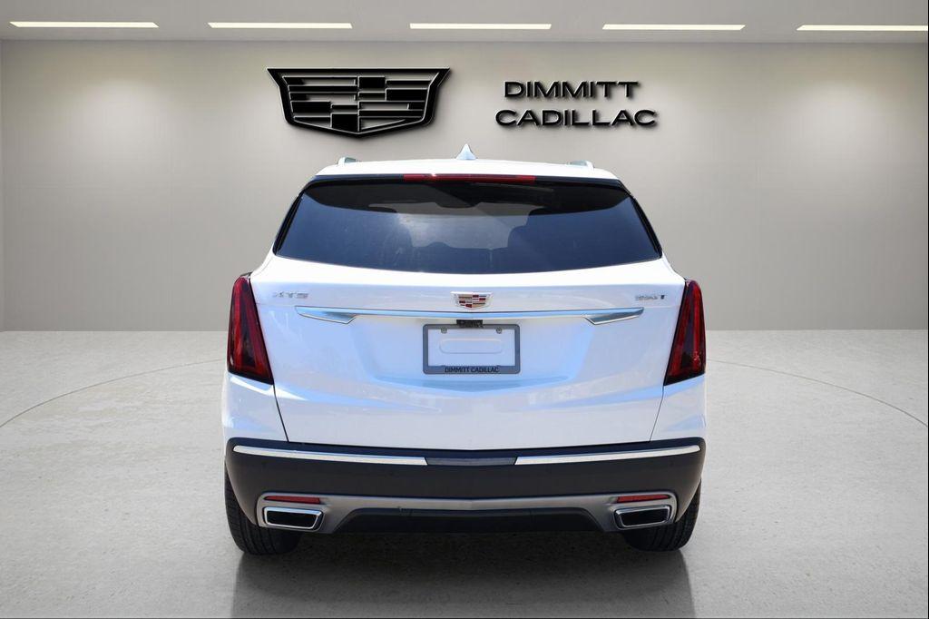 new 2025 Cadillac XT5 car, priced at $54,154