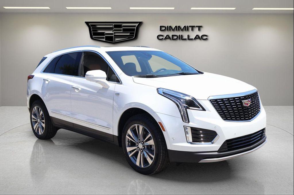 new 2025 Cadillac XT5 car, priced at $54,154