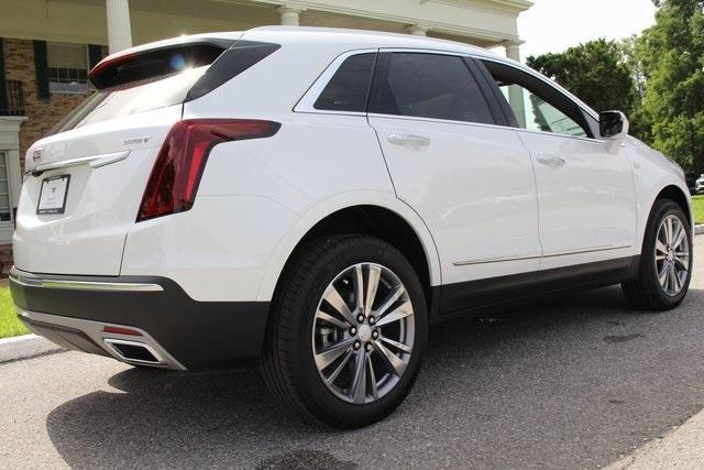 new 2024 Cadillac XT5 car, priced at $53,015