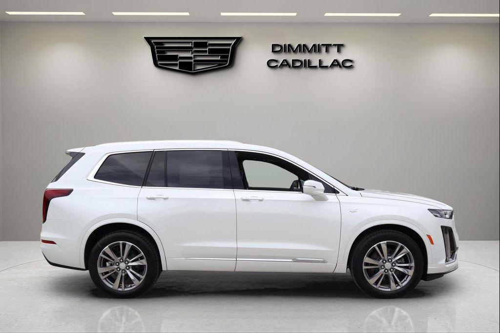 new 2025 Cadillac XT6 car, priced at $58,178