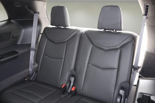 new 2025 Cadillac XT6 car, priced at $57,365