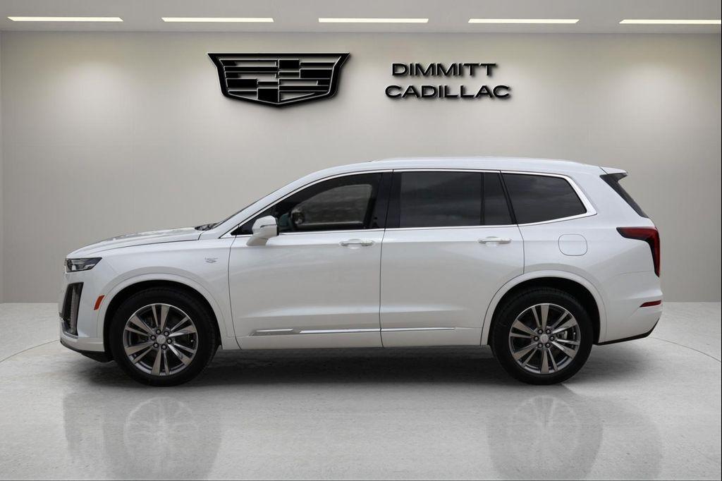 new 2025 Cadillac XT6 car, priced at $58,178