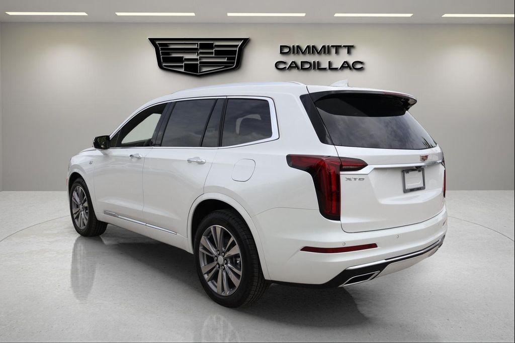 new 2025 Cadillac XT6 car, priced at $58,178