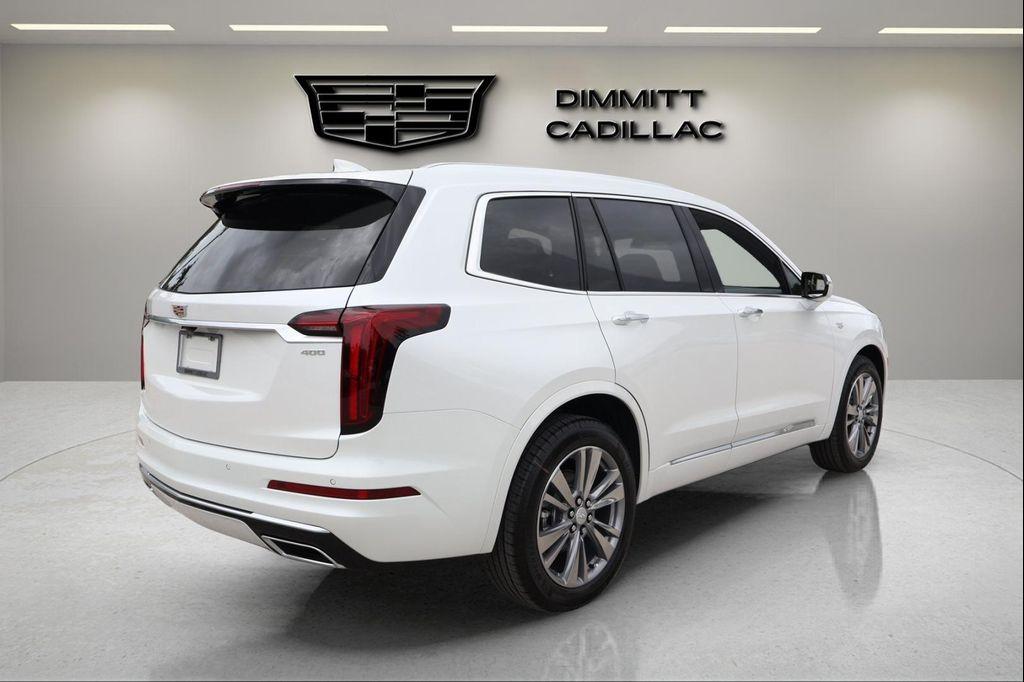 new 2025 Cadillac XT6 car, priced at $58,178