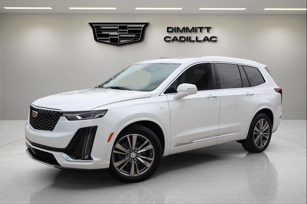 new 2025 Cadillac XT6 car, priced at $54,397