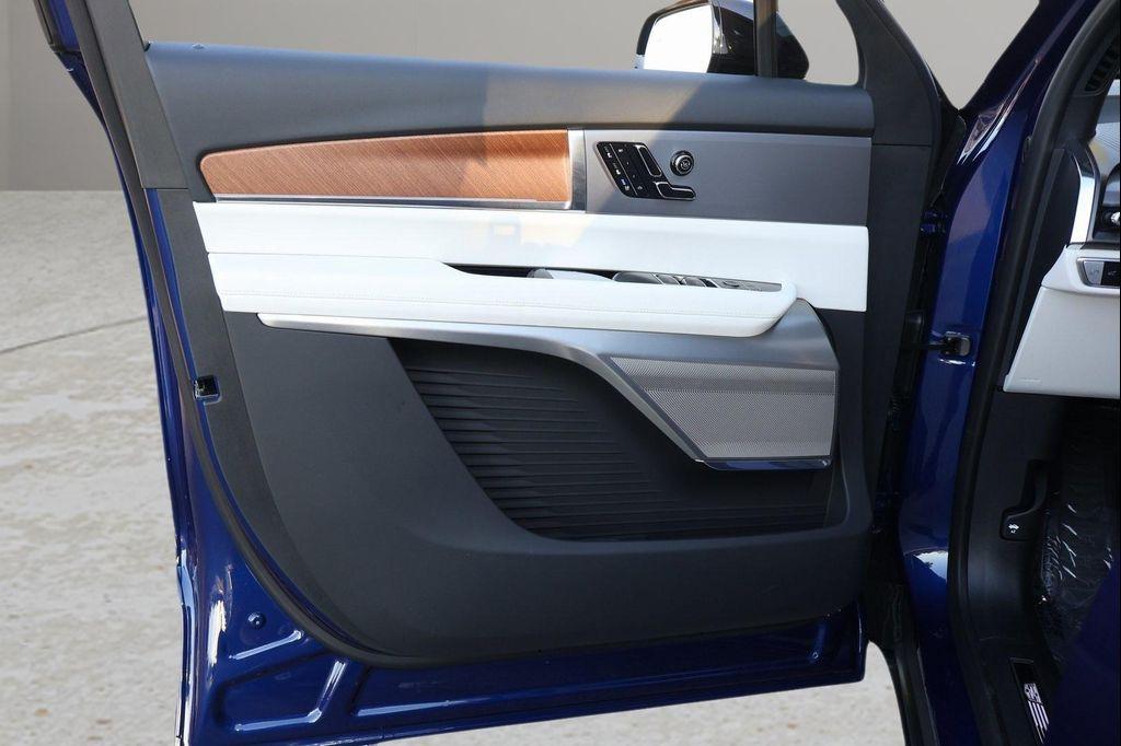 new 2026 Cadillac VISTIQ car, priced at $81,410