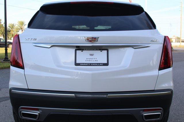 new 2025 Cadillac XT5 car, priced at $54,215